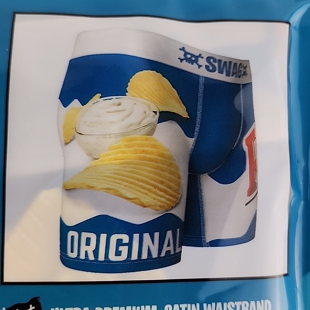NWT Ruffles 1 Boxer + 2 Crew Socks Snack Bag Aisle Original Flavour M (31-33) - Picture 3 of 15